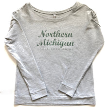 Load image into Gallery viewer, front of grey long sleeve Northern Michigan looks good on me shirt with forest green letters